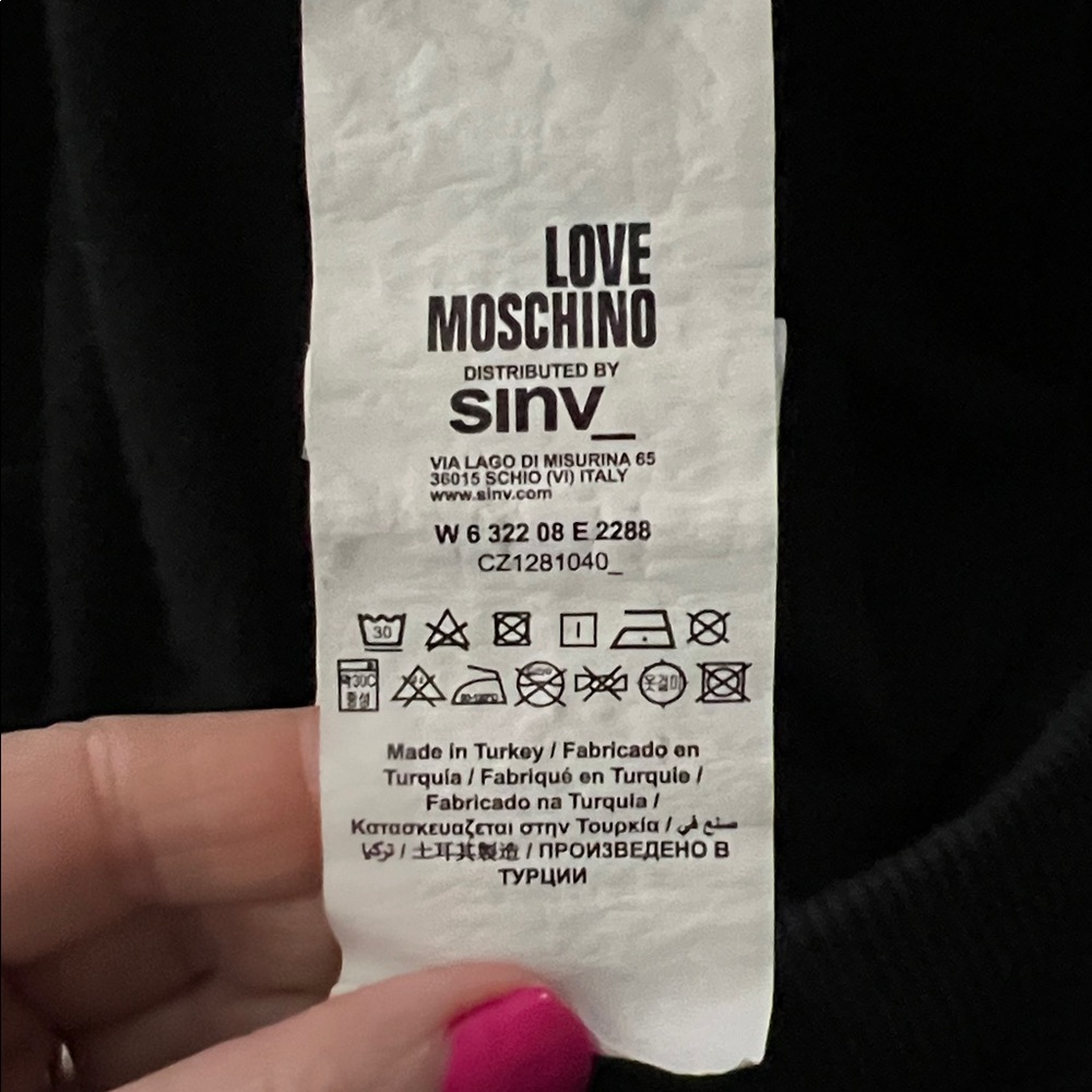 Love Moschino Black Crew Sweatshirt with Cream Distressed Heart - Picture 5 of 6